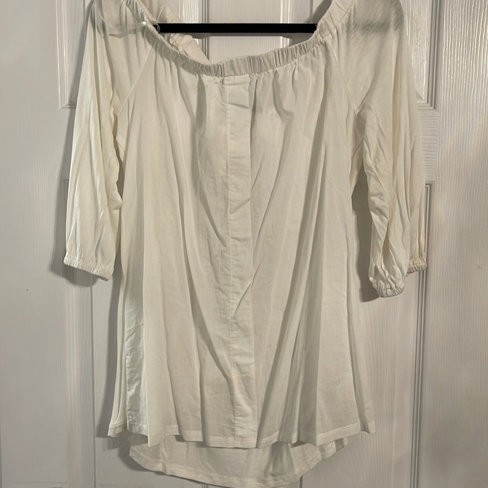Off White Top - can be worn off shoulders or on - brand new